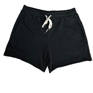 NWT OLIVACEOUS BLACK SWEAT SHORTS TIE WAIST WOMENS SIZE LARGE Classy